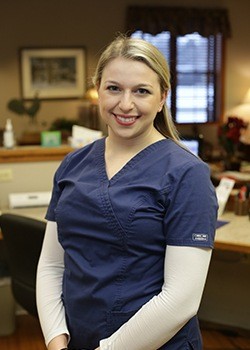 Dental hygienist Maria